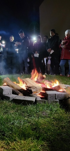 Jaroszów. Droga Krzyżowa z niezłomnymi