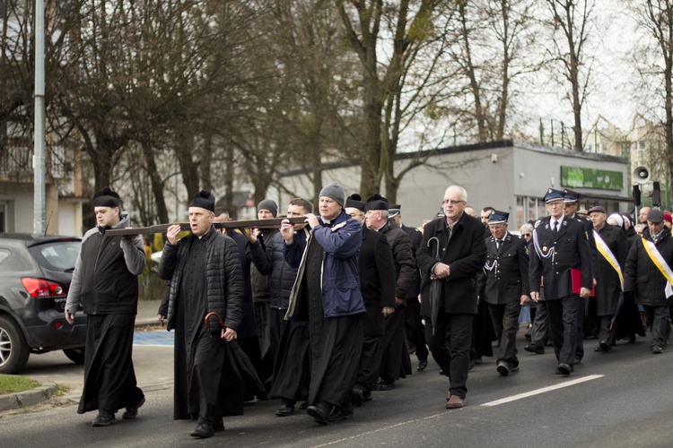 Droga Krzyżowa ulicami Sandomierza