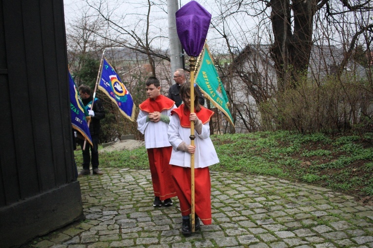 Niedziela Palmowa w Kluczu. Inauguracja sezonu lotowego gołębi