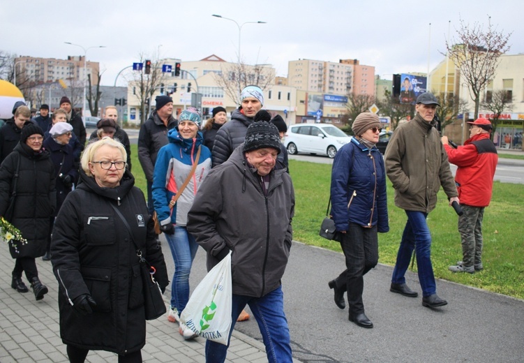 VII Marsz Pamięci Jana Pawła II w Kędzierzynie-Koźlu