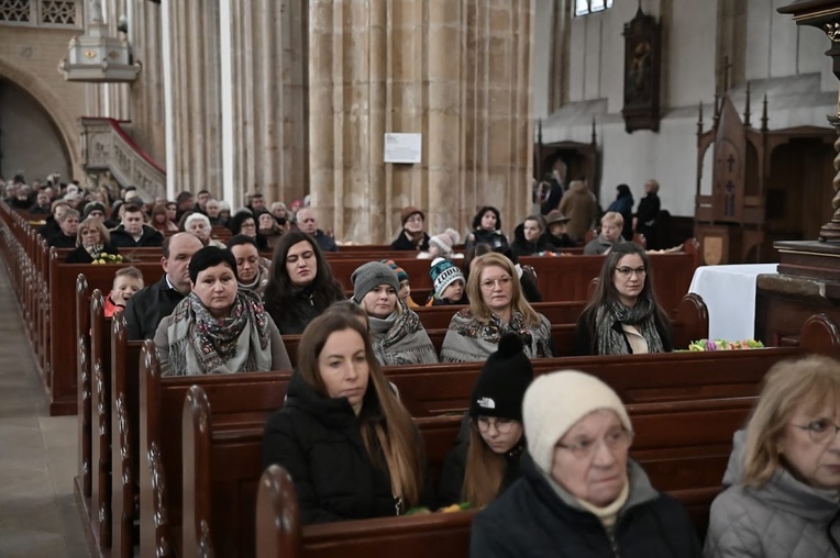 Strzegom. Palmowa procesja przeszła przez miasto 