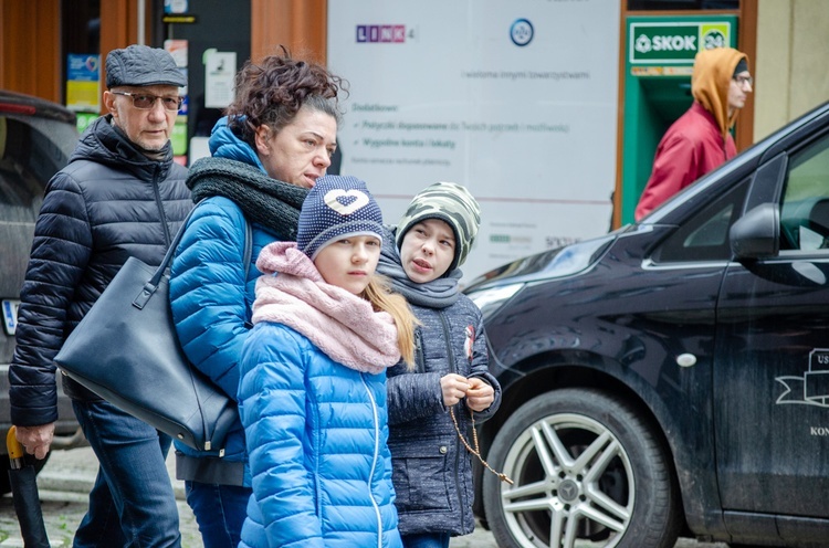 Kwietniowy różaniec z Wojownikami Maryi