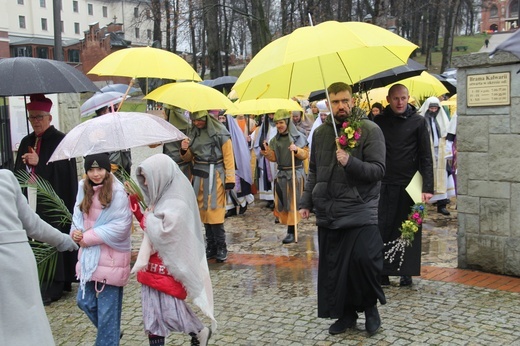 Chwalebne Misterium Męki Pańskiej w Piekarach Śl.