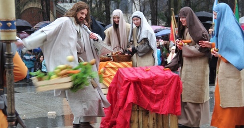 Chwalebne Misterium Męki Pańskiej w Piekarach Śl.