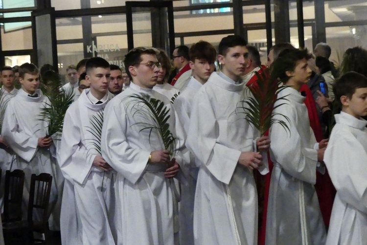 Błogosławieństwo 142 ceremoniarzy i 27 animatorów diecezji w bielskim Sercu 2023