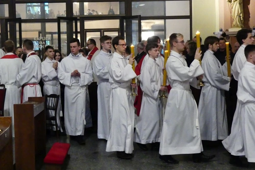 Błogosławieństwo 142 ceremoniarzy i 27 animatorów diecezji w bielskim Sercu 2023