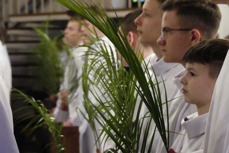 Błogosławieństwo 142 ceremoniarzy i 27 animatorów diecezji w bielskim Sercu 2023