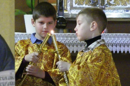 Abp Eugeniusz Popowicz odwiedził greckokatolicki ośrodek duszpasterski na Leszczynach