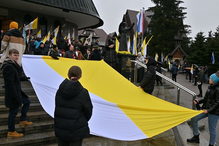 Marsz w obronie Jana Pawła II w Zakopanem