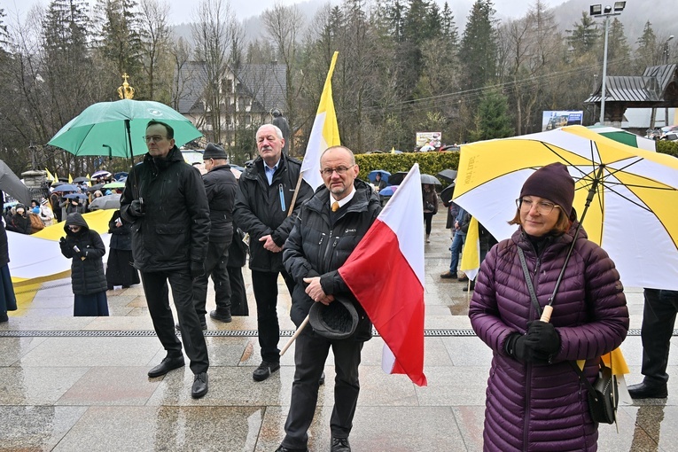 Marsz w obronie Jana Pawła II w Zakopanem