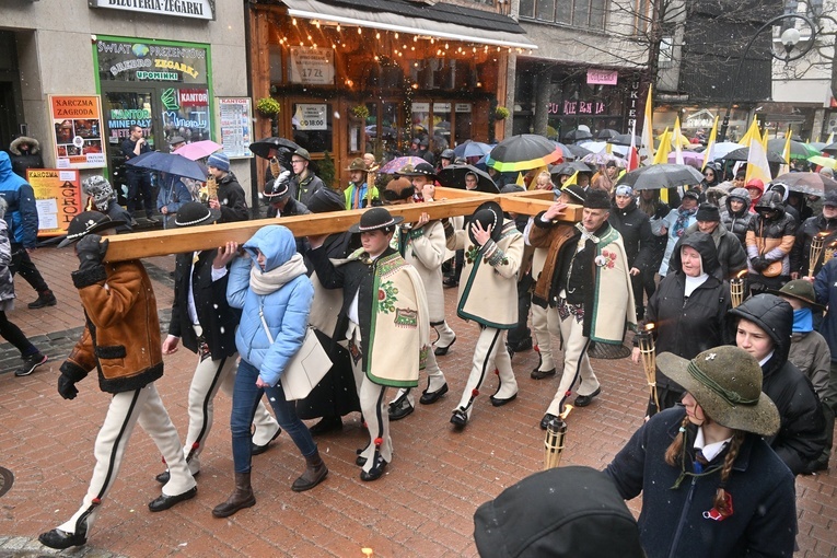 Marsz w obronie Jana Pawła II w Zakopanem