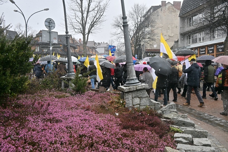 Marsz w obronie Jana Pawła II w Zakopanem