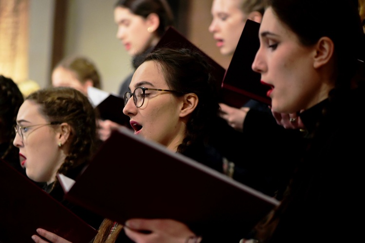 Koncert pasyjny w konkatedrze św. Jakuba w Olsztynie