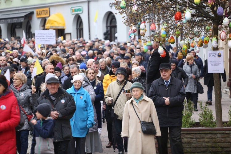 Marsz w obronie dziedzictwa Jana Pawła II