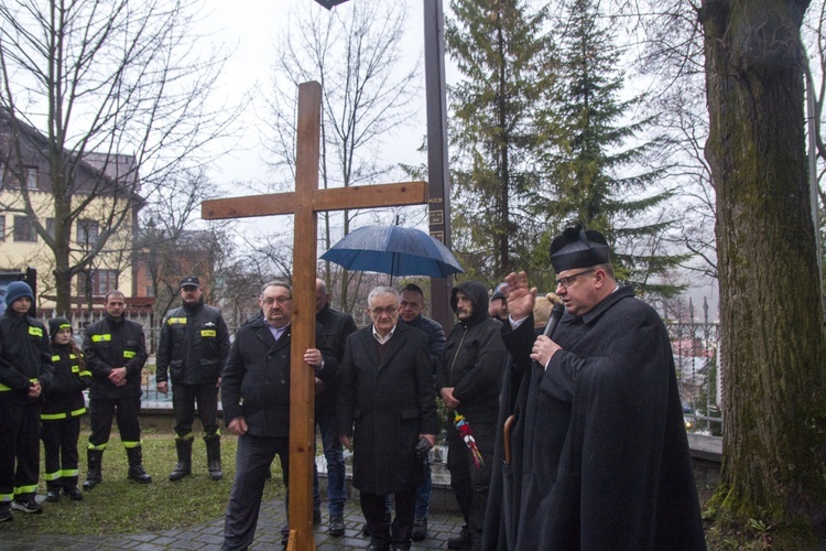 Szczawnica. Droga Krzyżowa ze św. Janem Pawłem II