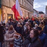 Biała Droga Krzyżowa w Żarach