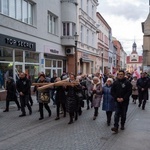 Biała Droga Krzyżowa w Żarach