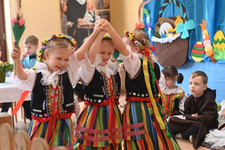 Świdnica. Przedszkolaki u prezentek gotowe na Wielkanoc