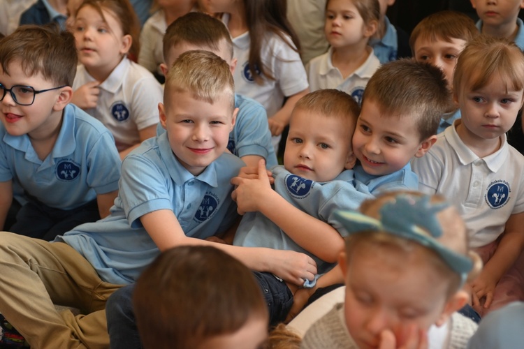 Świdnica. Przedszkolaki u prezentek gotowe na Wielkanoc