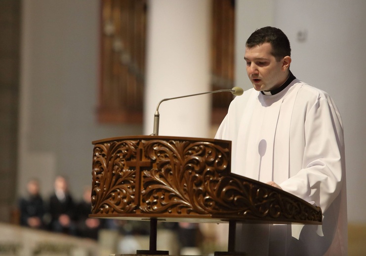 Msza krzyżma świętego w katedrze cz. 2