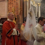 Wielki Piątek w katedrze wrocławskiej