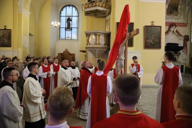 ​Liturgia Męki Pańskiej w Głogowie