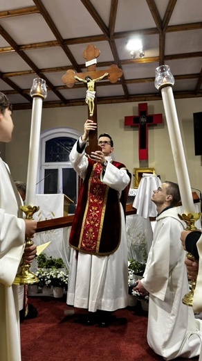 Liturgia Męki Pańskiej w parafiach diecezji świdnickiej