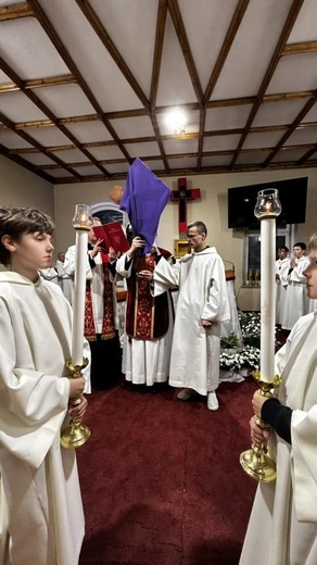 Liturgia Męki Pańskiej w parafiach diecezji świdnickiej