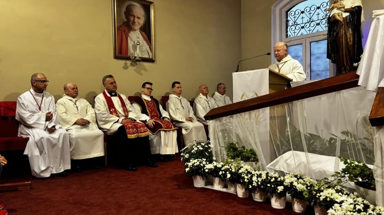 Liturgia Męki Pańskiej w parafiach diecezji świdnickiej