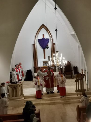 Liturgia Męki Pańskiej w parafiach diecezji świdnickiej