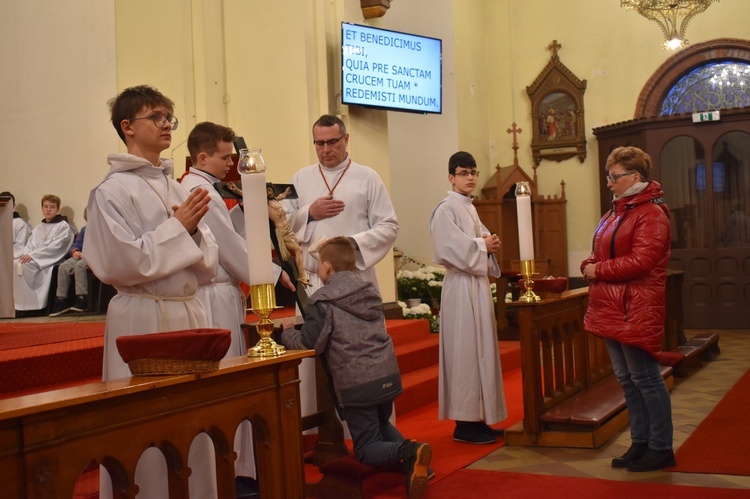 Liturgia Męki Pańskiej w parafiach diecezji świdnickiej