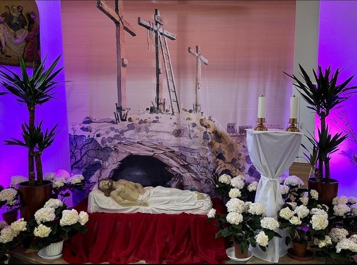 Groby Pańskie w diecezji