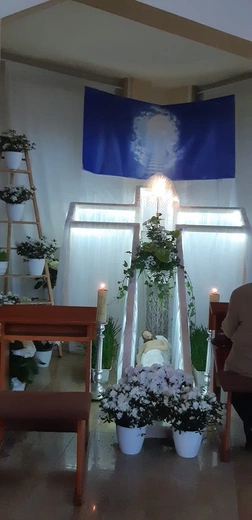 Grób w parafii św. Jadwigi w Kutnie