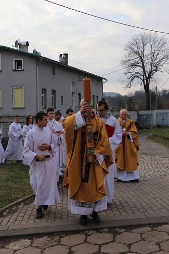 Wigilia Paschalna w parafiach diecezji świdnickiej