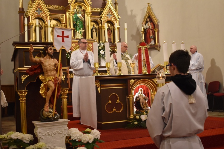 Wigilia Paschalna w parafiach diecezji świdnickiej