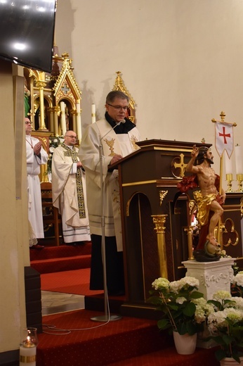 Wigilia Paschalna w parafiach diecezji świdnickiej