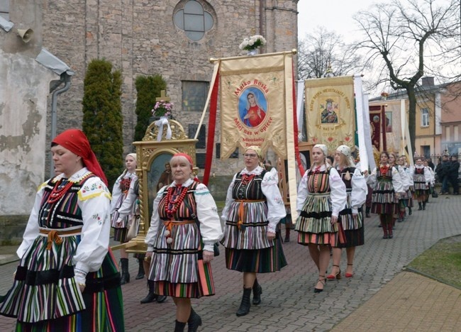 Rezurekcja w kolegiacie św. Bartłomieja w Opocznie