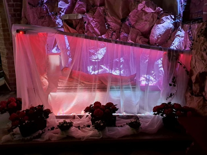 Groby Pańskie w diecezji