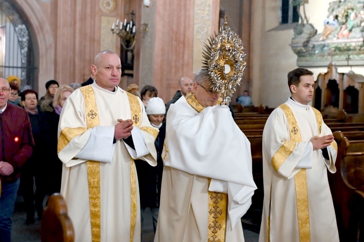 Wigilia Paschalna w świdnickiej katedrze