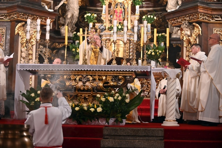 Wigilia Paschalna w świdnickiej katedrze