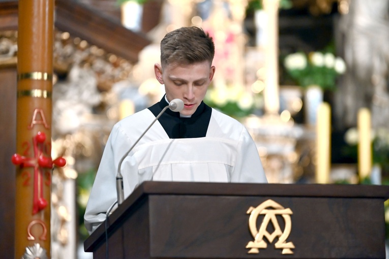 Wigilia Paschalna w świdnickiej katedrze