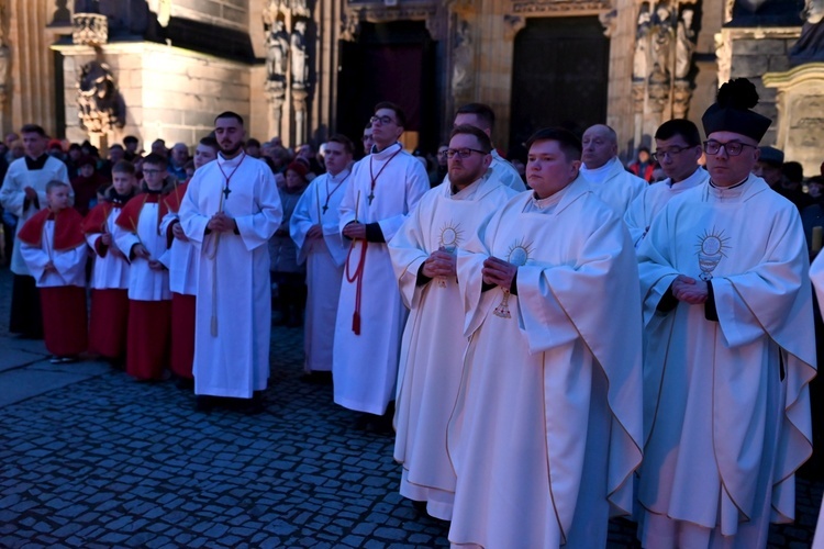 Wigilia Paschalna w świdnickiej katedrze