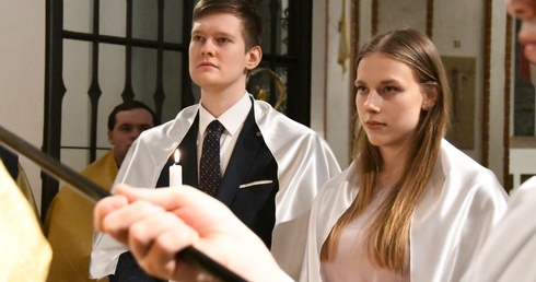 Byśmy jak orły rozkładali skrzydła przed dalekim lotem