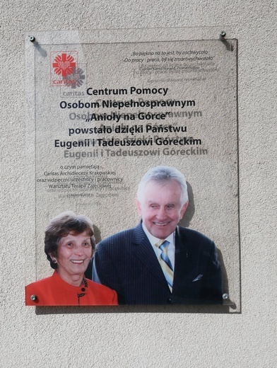 Oddali swój dom niepełnosprawnym