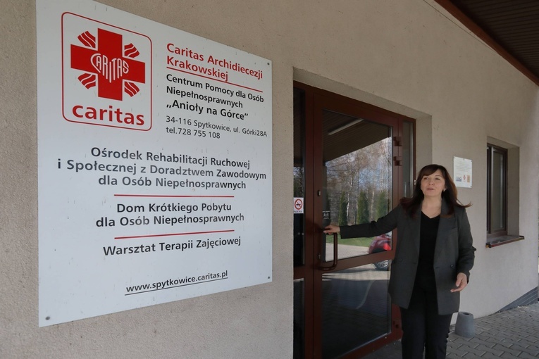 Oddali swój dom niepełnosprawnym