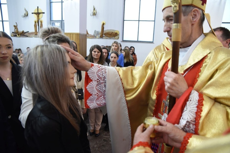 Bierzmowanie w Jurkowie koło Czchowa