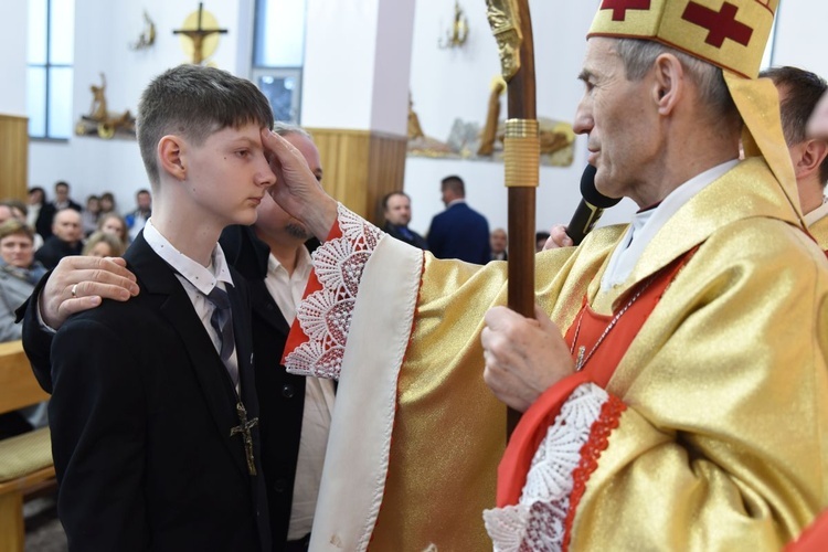 Bierzmowanie w Jurkowie koło Czchowa