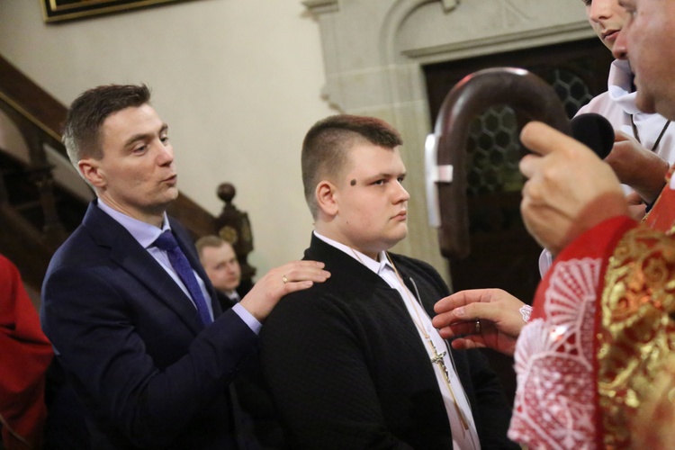 Bierzmowanie w Ciężkowicach