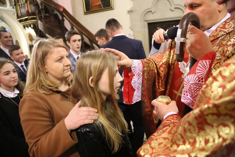 Bierzmowanie w Ciężkowicach