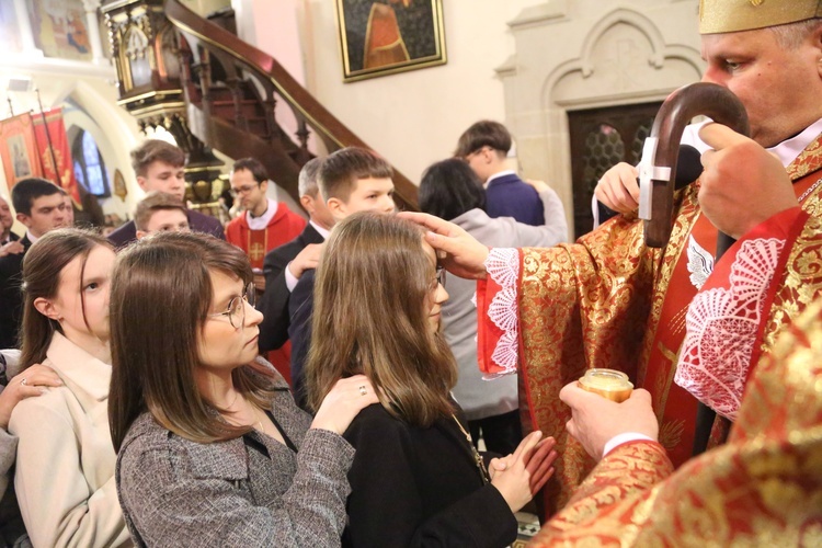 Bierzmowanie w Ciężkowicach